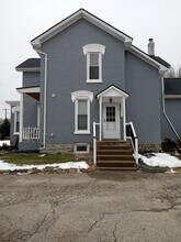 Building Photo - 1261 Bloomer Rd