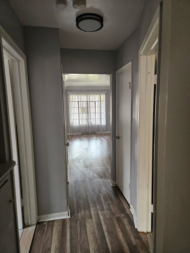 Foto del edificio - 2 Bedroom Duplex