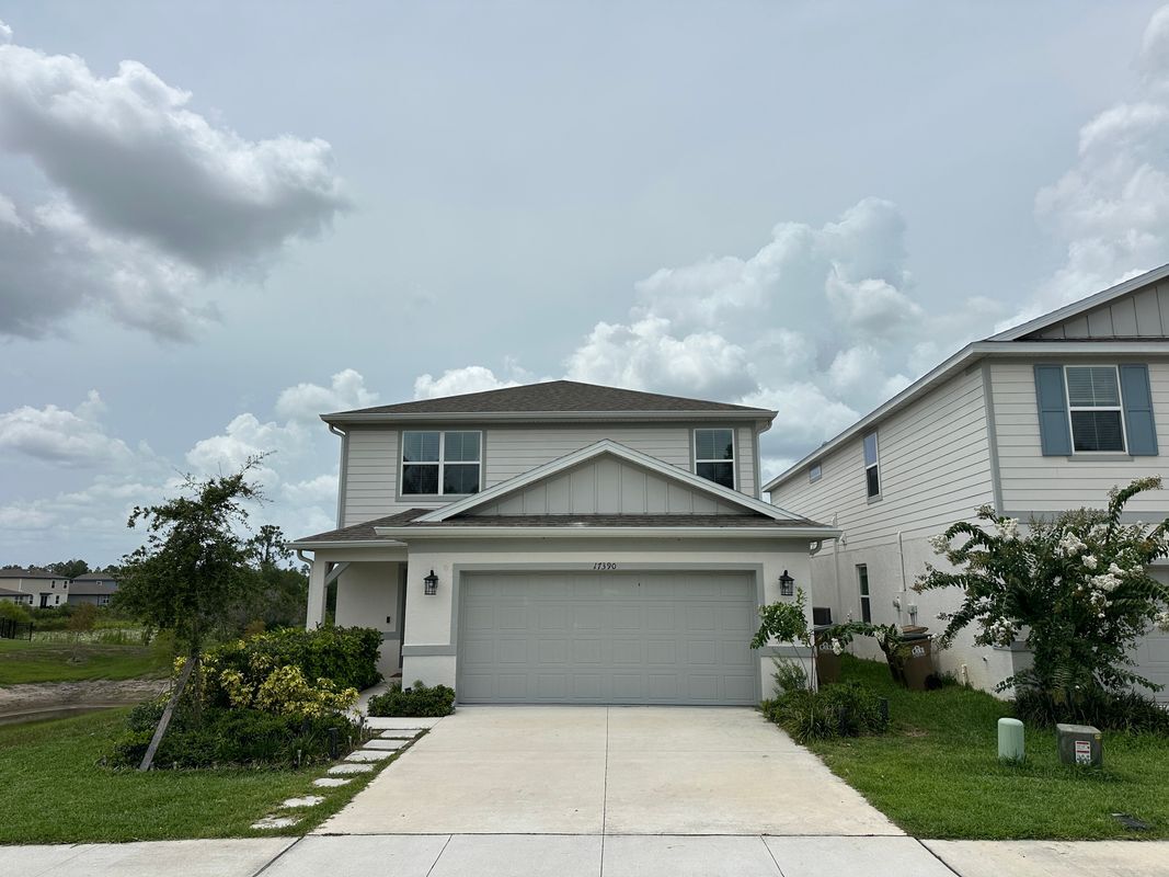 Foto principal - 17390 Million Lks Ct