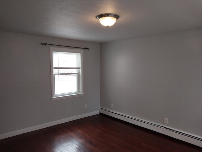 Building Photo - 87 Bradford St