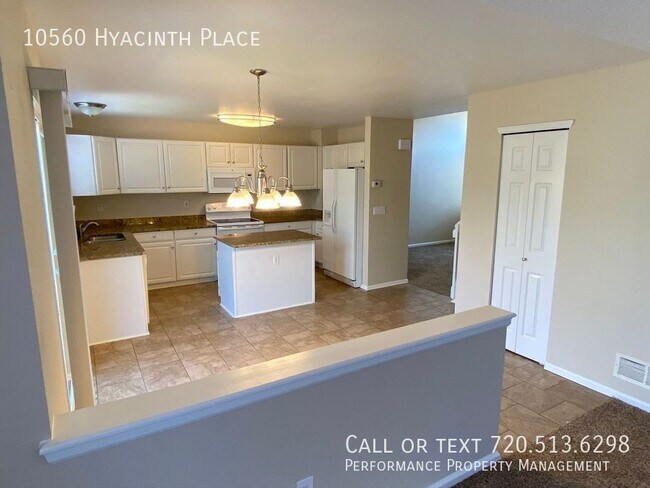 Foto del edificio - 10560 Hyacinth Pl