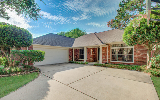 Building Photo - 7634 Highland Farms Rd