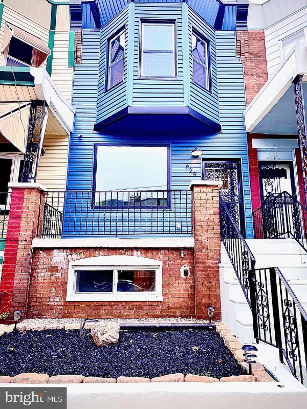 Foto del edificio - 629 S Yewdall St