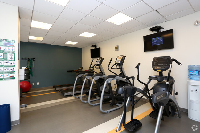 Fitness Center - 611 Park Avenue