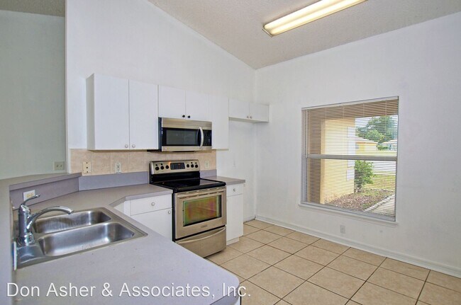 Building Photo - 4 br, 2 bath House - 206 N. Hawthorne Avenue