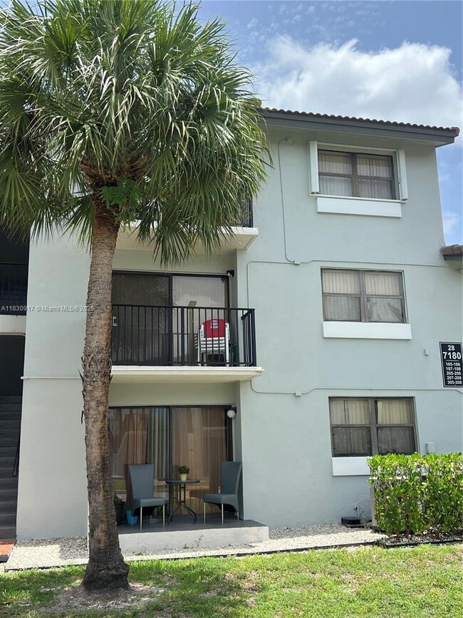 Building Photo - 7180 NW 179th St