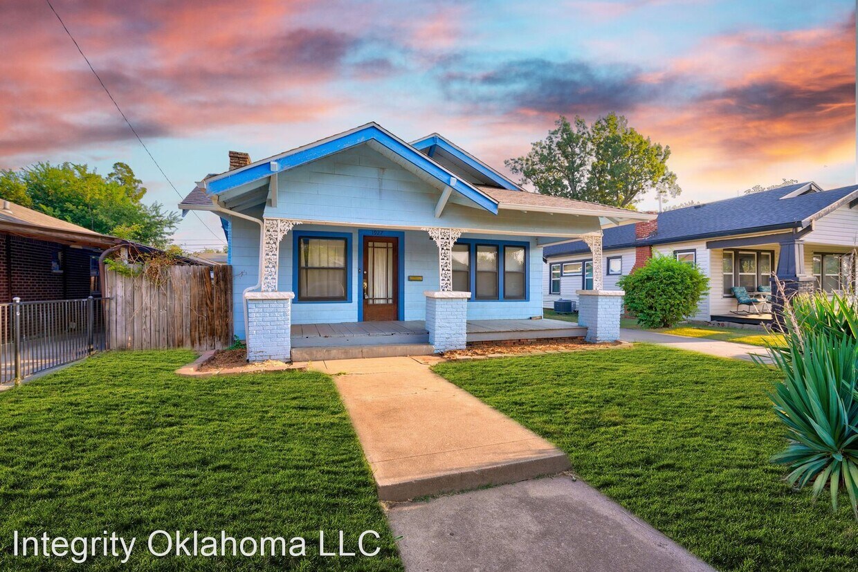 Primary Photo - 3 br, 2 bath House - 1927 Northwest 14th S...