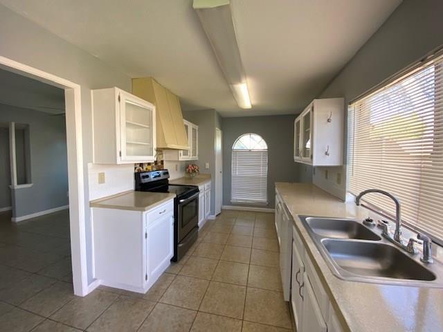 Building Photo - 1620 Spanish Trail