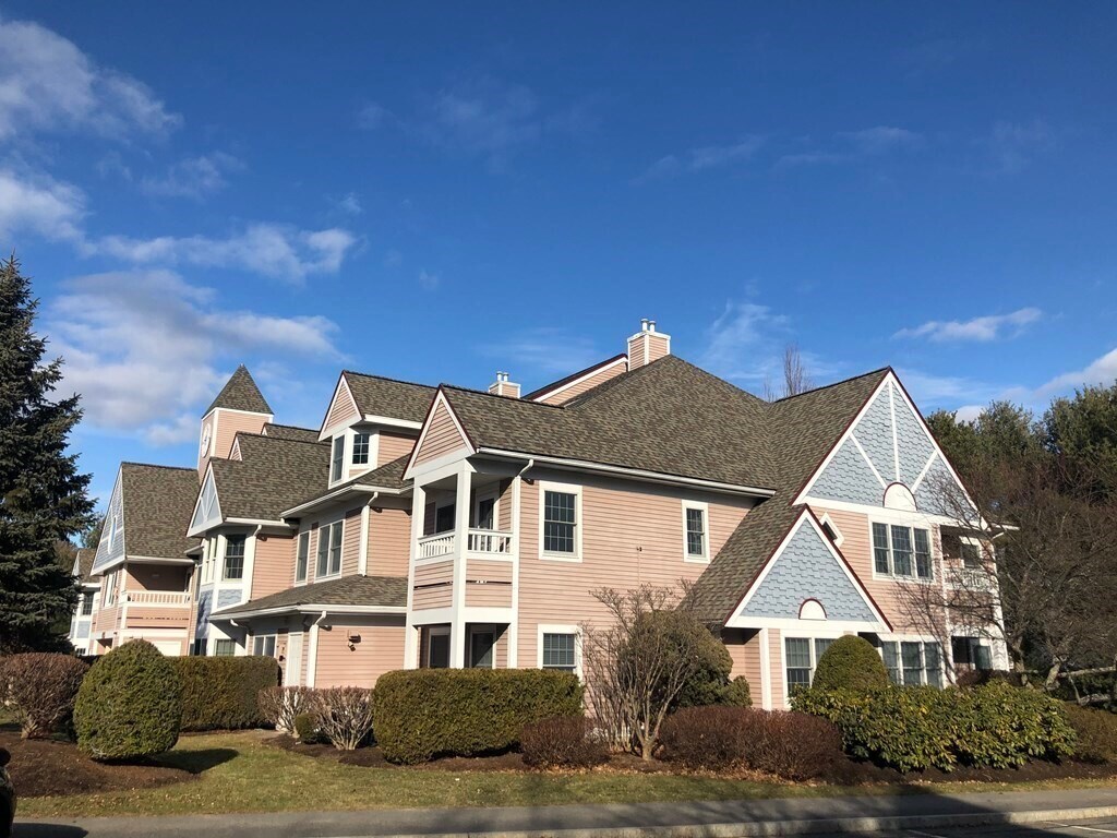 Foto principal - 665 Lowell St