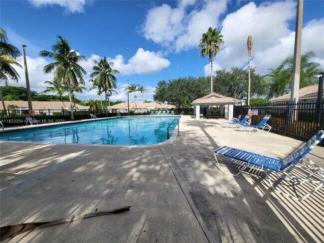 Foto del edificio - 11290 SW 21st St