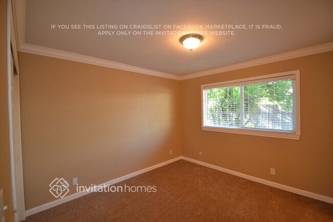 Foto del edificio - 8305 Rasmussen Cir