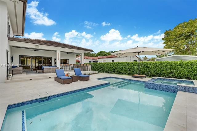 Foto del edificio - 5857 SW 31st St