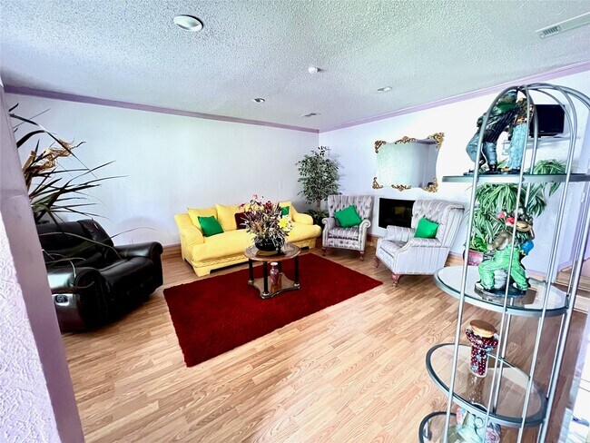 Foto del edificio - 3111 Windy Royal Dr