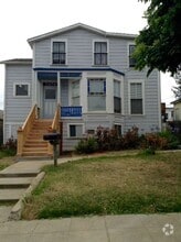 Building Photo - 909 Virginia St