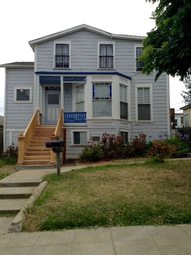 Primary Photo - Adorable 2 bedroom 2 bath Apartment