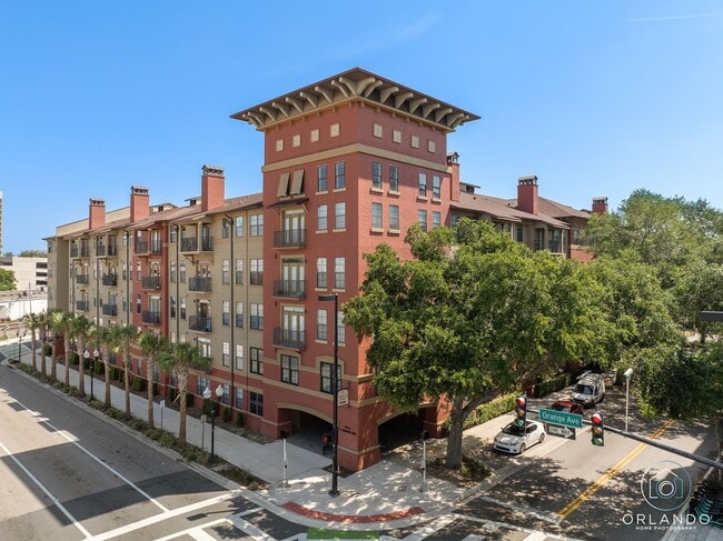 Spacious 2bed 2bath Condo in Downtown - Spacious 2bed 2bath Condo in Downtown