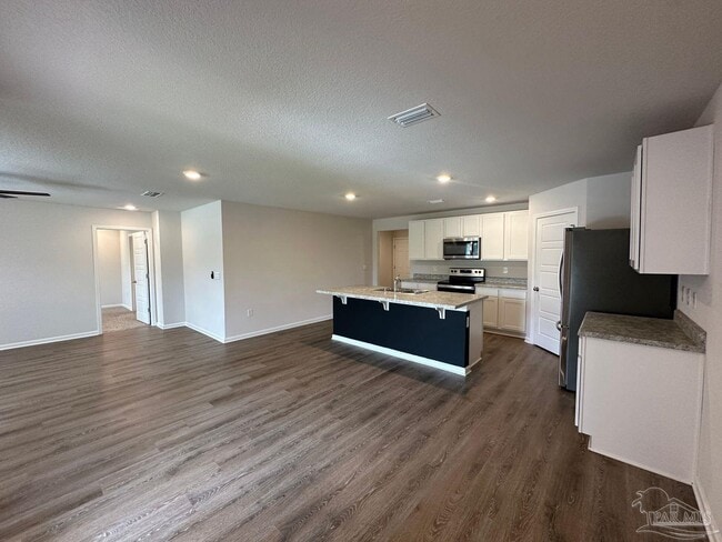 Foto del edificio - 1929 High Rdg Ct