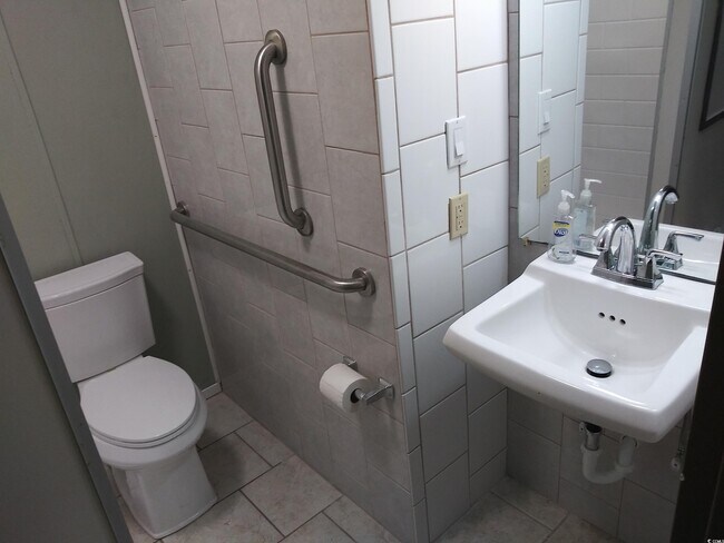 Foto del edificio - 1415 Winyah St