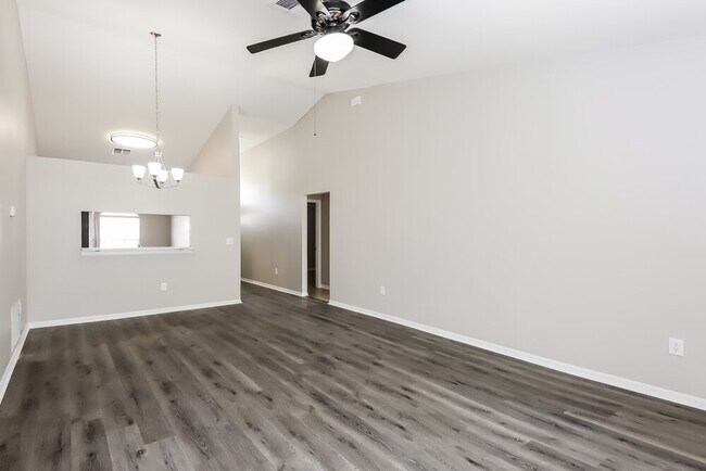 Foto del edificio - 206 Lookout Dr