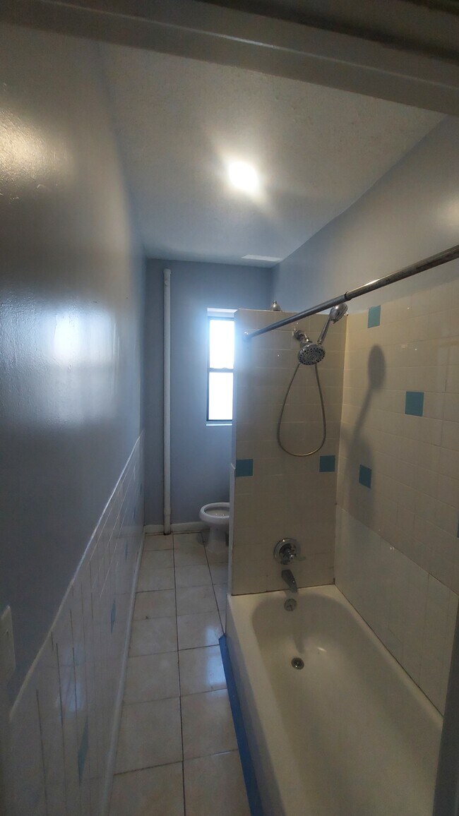 Foto del edificio - 349 New Lots Ave