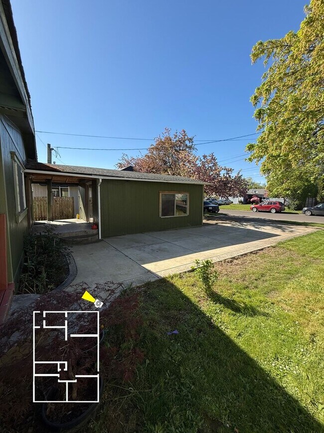 Building Photo - Charming 3BR House in Independence