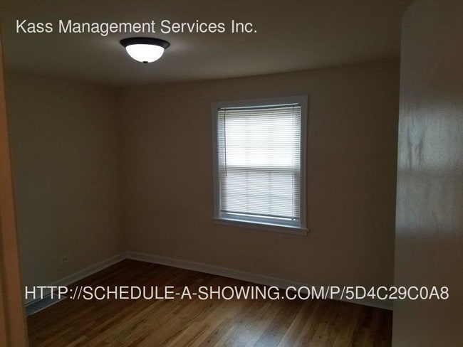 Building Photo - 4230 W Nelson St
