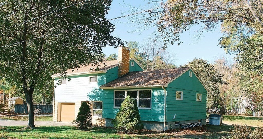 Primary Photo - 20 Fir Rd