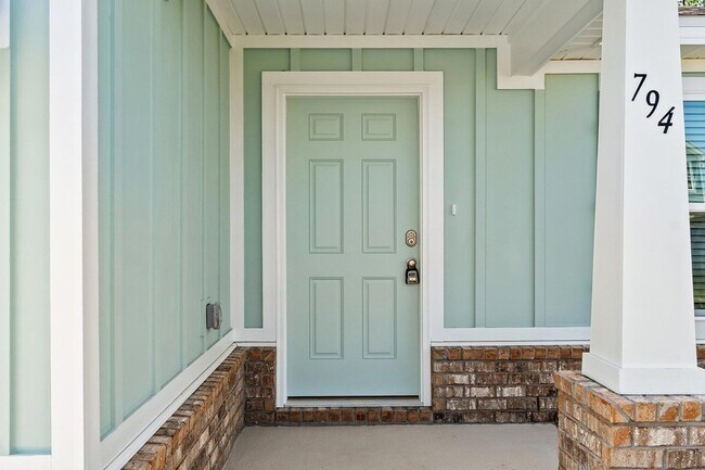 Building Photo - 794 Riverwalk Cir