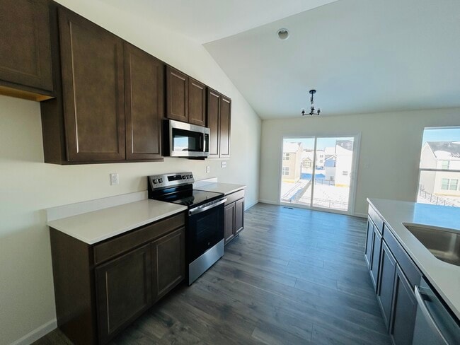 Building Photo - 608 Allegiance Dr