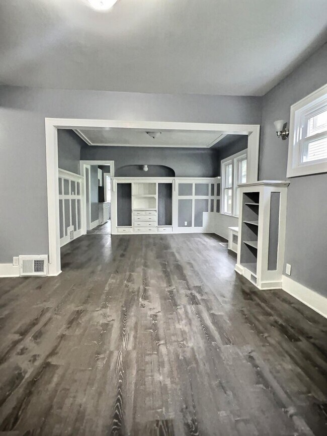 Building Photo - 2736 N 39th St