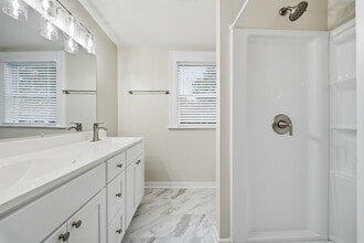 Building Photo - 609 Baldwin Ave