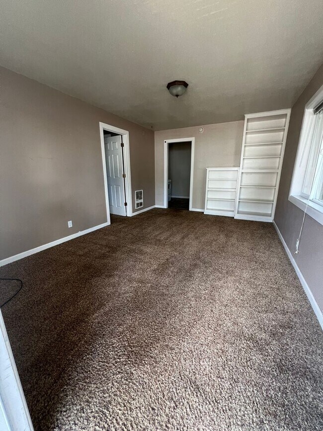 810 Upham St, Klamath Falls, OR 97601 House Rental in Klamath Falls