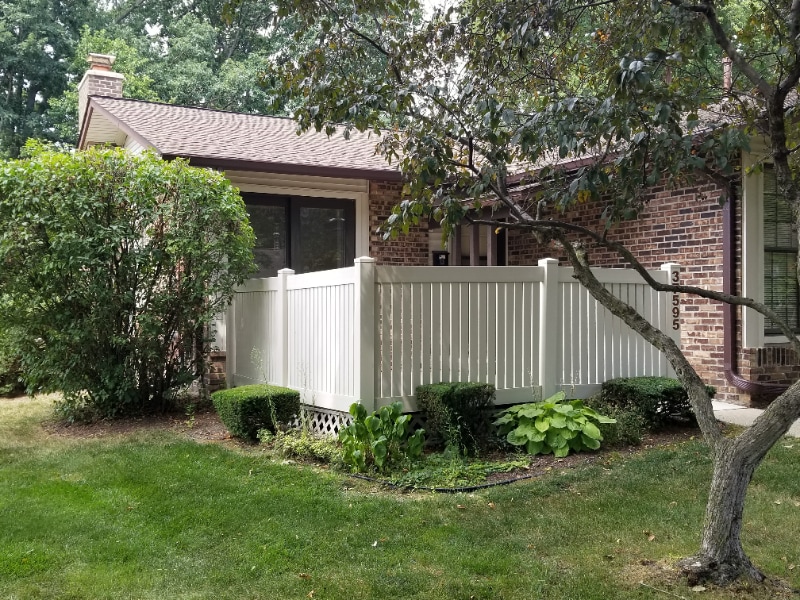 37595 Barkridge Cir, Westland, MI 48185 Condo for Rent in Westland