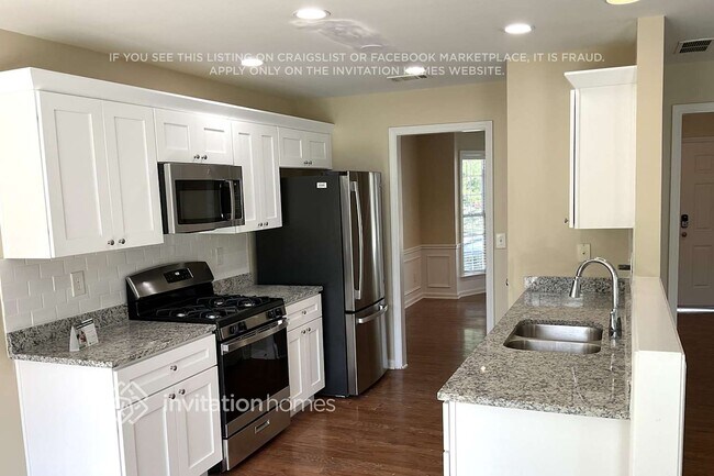 Foto del edificio - 543 Watercress Dr
