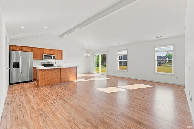 Building Photo - 14072 Aloes Psge