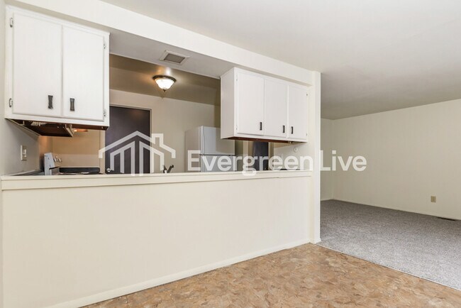 Foto del edificio - 7699 Mt Hood