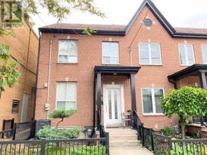 Building Photo - 260 Ossington Ave