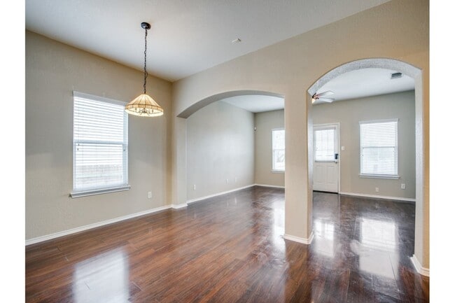 Building Photo - 11218 Fort Smith