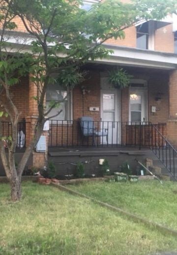 Primary Photo - McKees Rocks Duplex