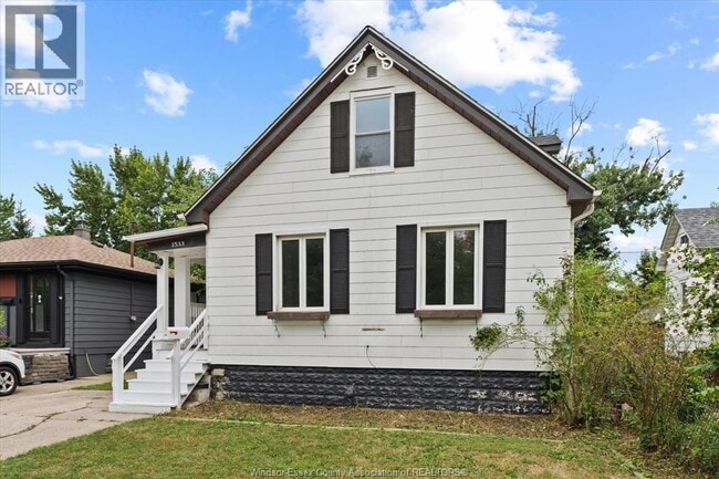 Photo du bâtiment - 1533 Alexis Rd