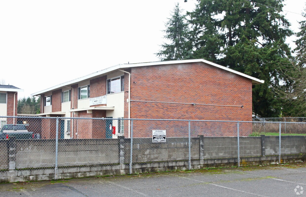 Foto principal - The DeVille Townhouses