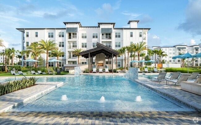 Building Photo - Bainbridge at Westshore Marina