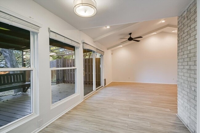 Building Photo - 8101 Ceberry Dr