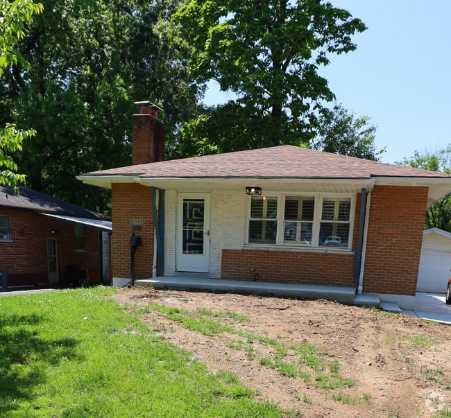 Building Photo - 1041 Martha Ln