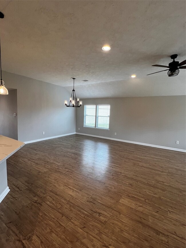 Foto del edificio - 6702 Path Way Ct