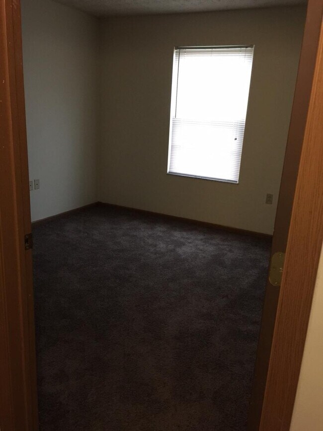 Foto del edificio - Dylan Heights Apts