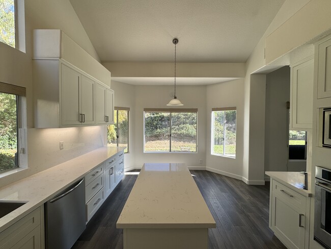 Building Photo - 5540 Running Spring Way
