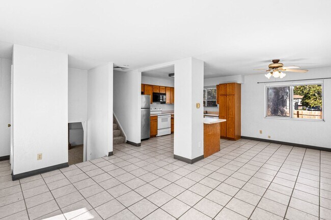 Building Photo - Tri-level Home with Spacious Backyard near...