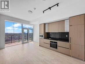 Building Photo - 1285 Dupont St