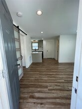 Building Photo - 1 Kern St